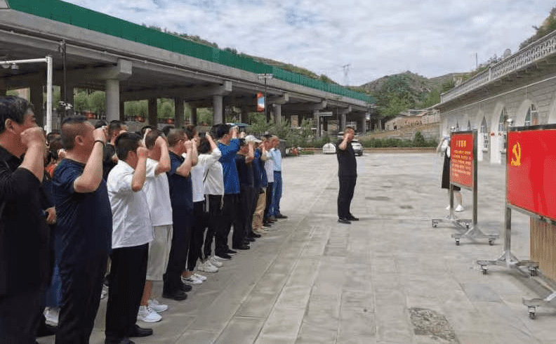 1739931899720036686.png 1739931899720036686.png