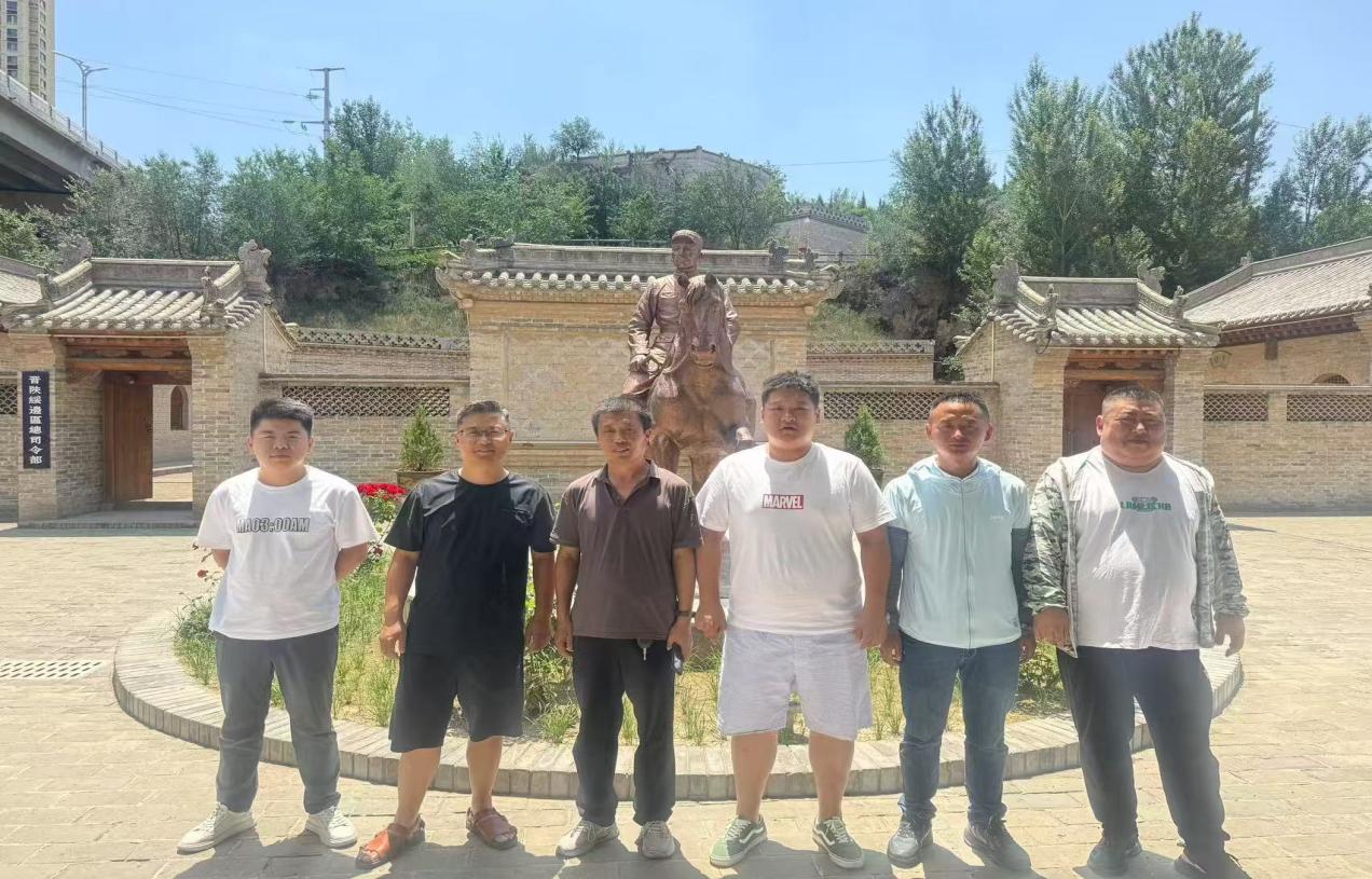 1753321851132064144.jpg 1753321851132064144.jpg